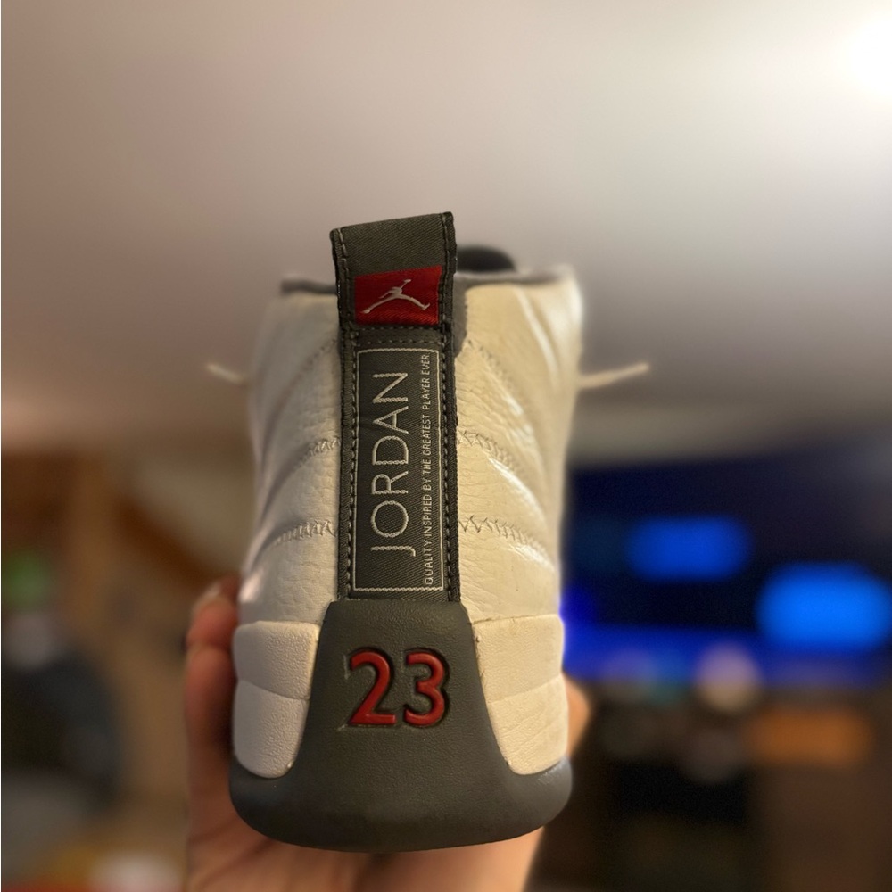 Air Jordan 12 Retro ‘Dark Grey’ 2019 Sneakers - [Size 12] - Authentic - Picture 5 of 7